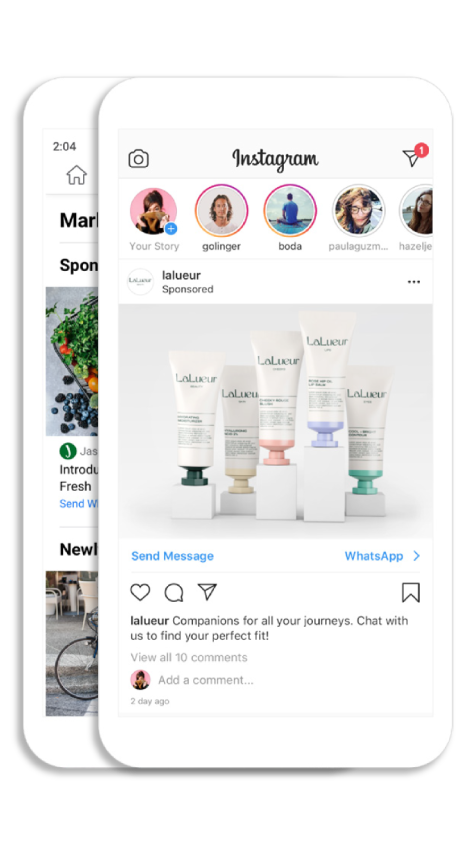 Deux smartphones superposés. Le téléphone affiche un fil d’actualité Instagram avec une publicité sponsorisée de LaLueur.