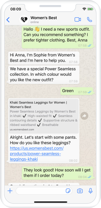 Pelanggan mengobrol dengan perwakilan Women's Best melalui WhatsApp untuk memesan sepasang legging baru