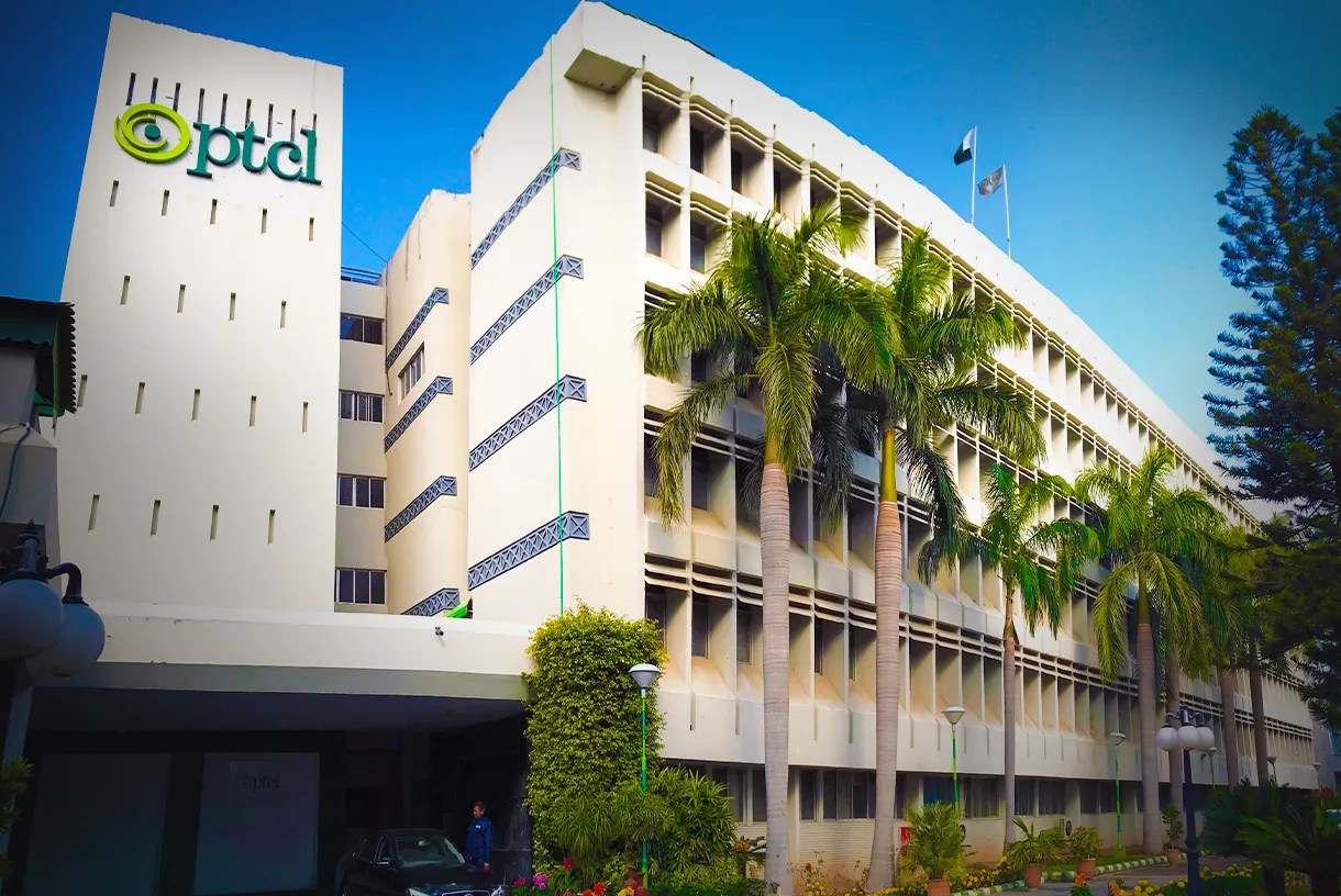 Prédio de um escritório do grupo PTCL.